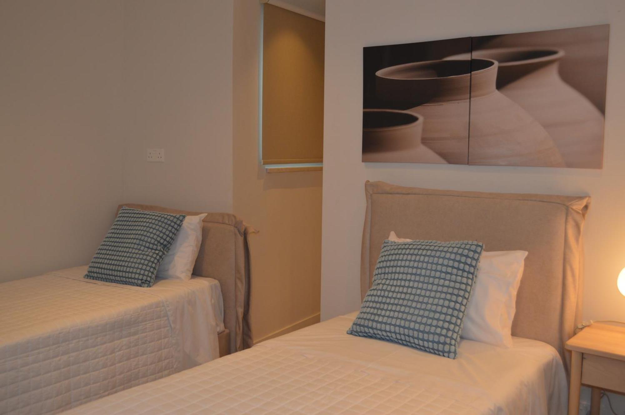 לרנקה Leondiana Boutique Hotel מראה חיצוני תמונה