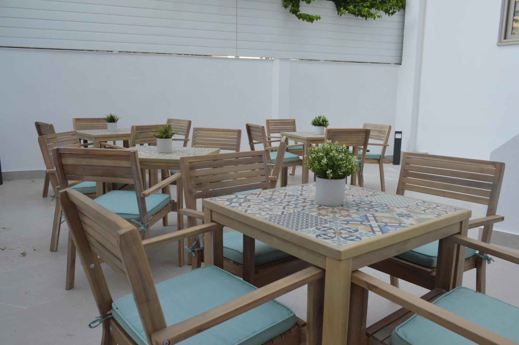 לרנקה Leondiana Boutique Hotel מראה חיצוני תמונה